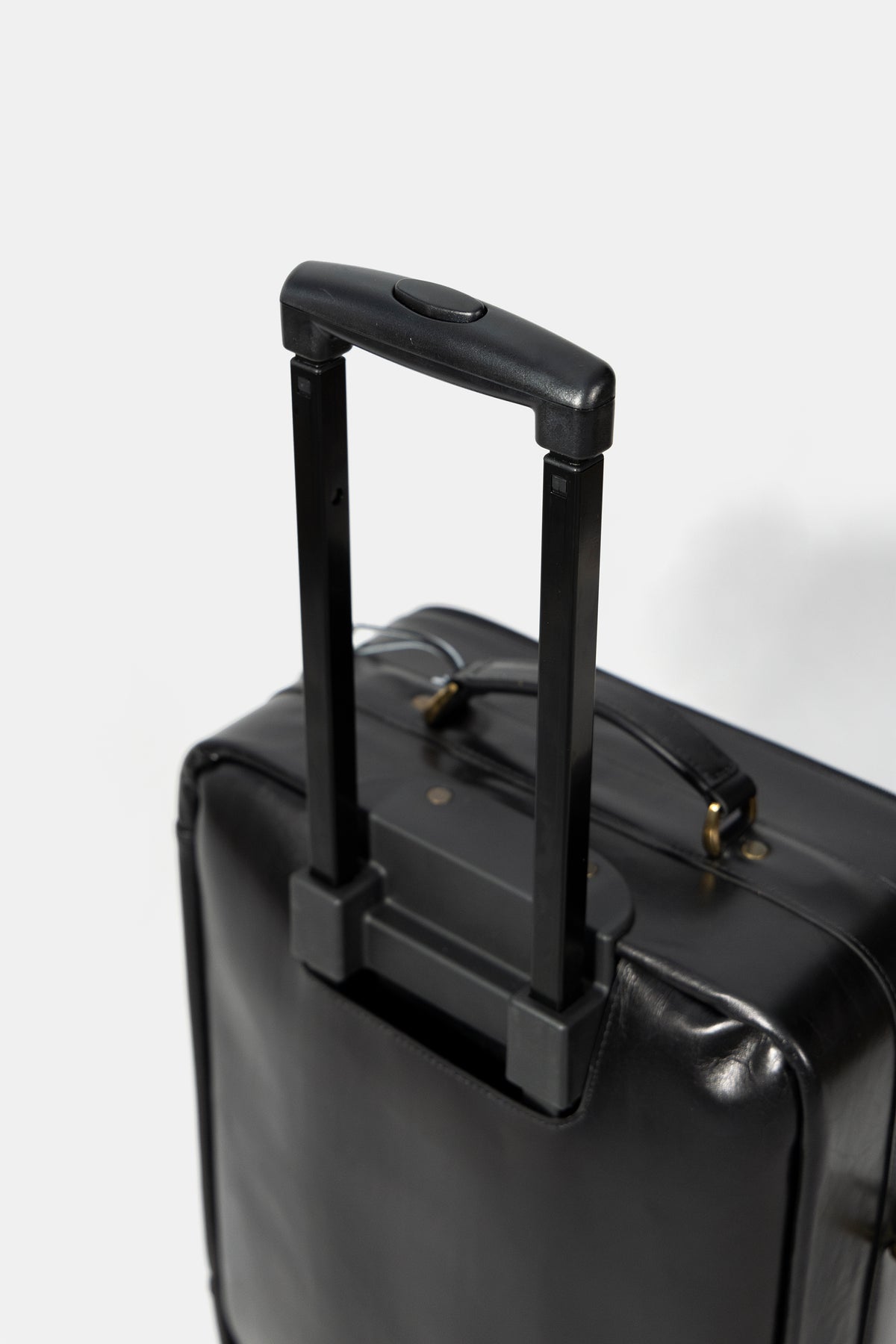 Leather travel trolley in black, interior view
