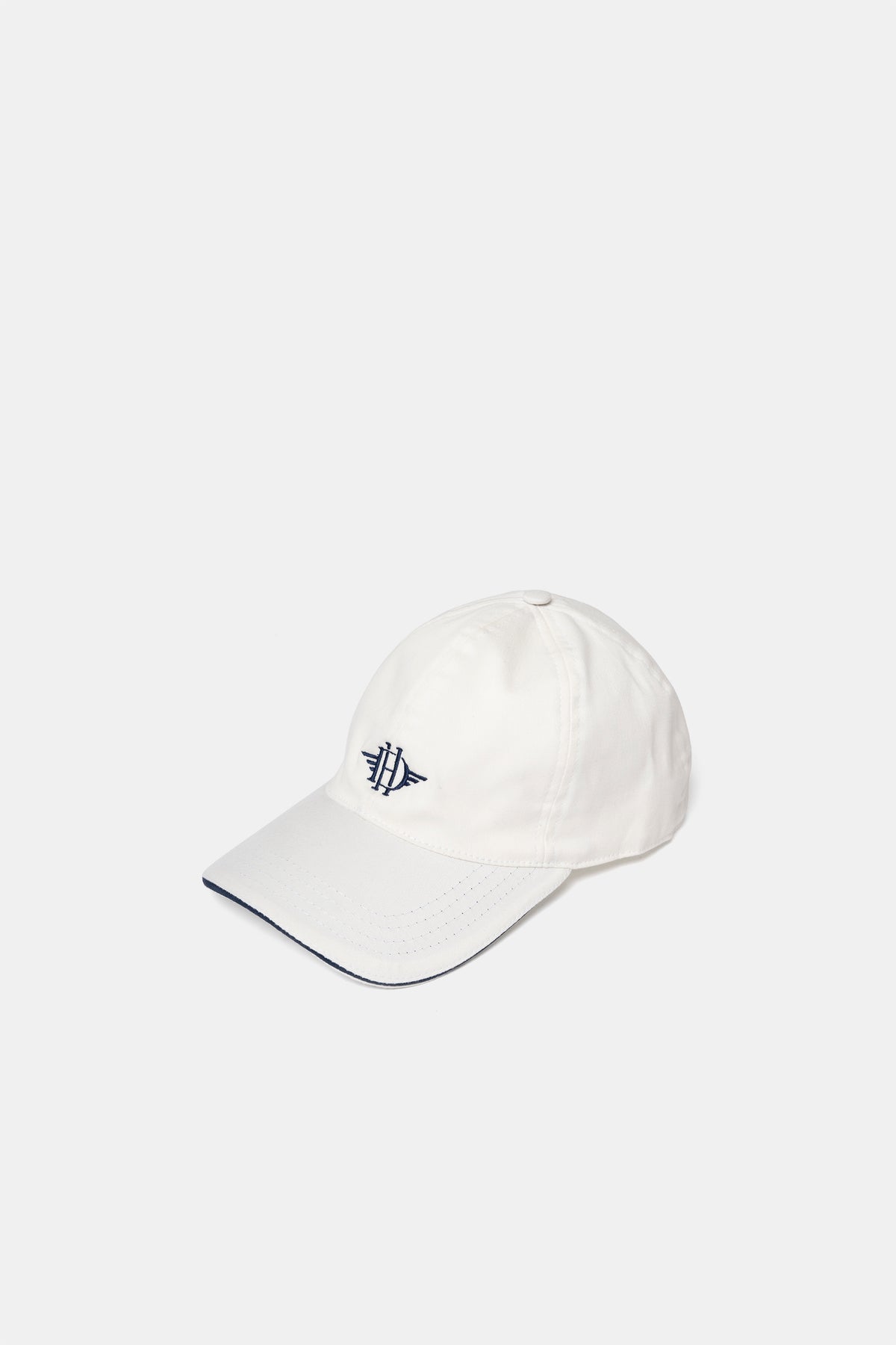 D'Heritage Aviation cotton cap in white, side view