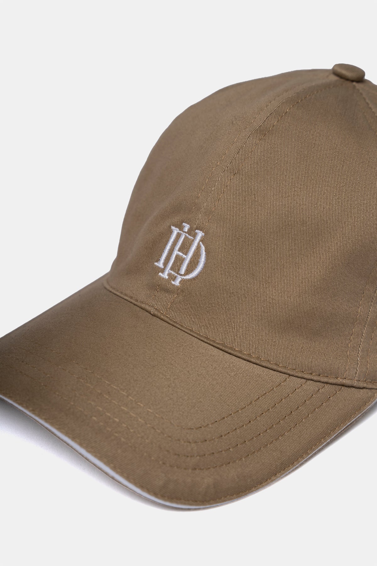 Cotton cap in camel, back view with adjustable strap